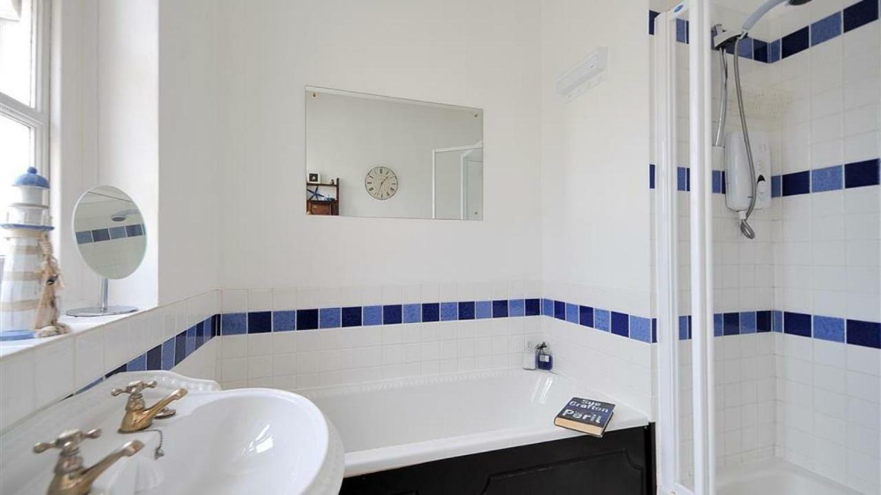 Apartment 1 The Old Posthouse Lyme Regis